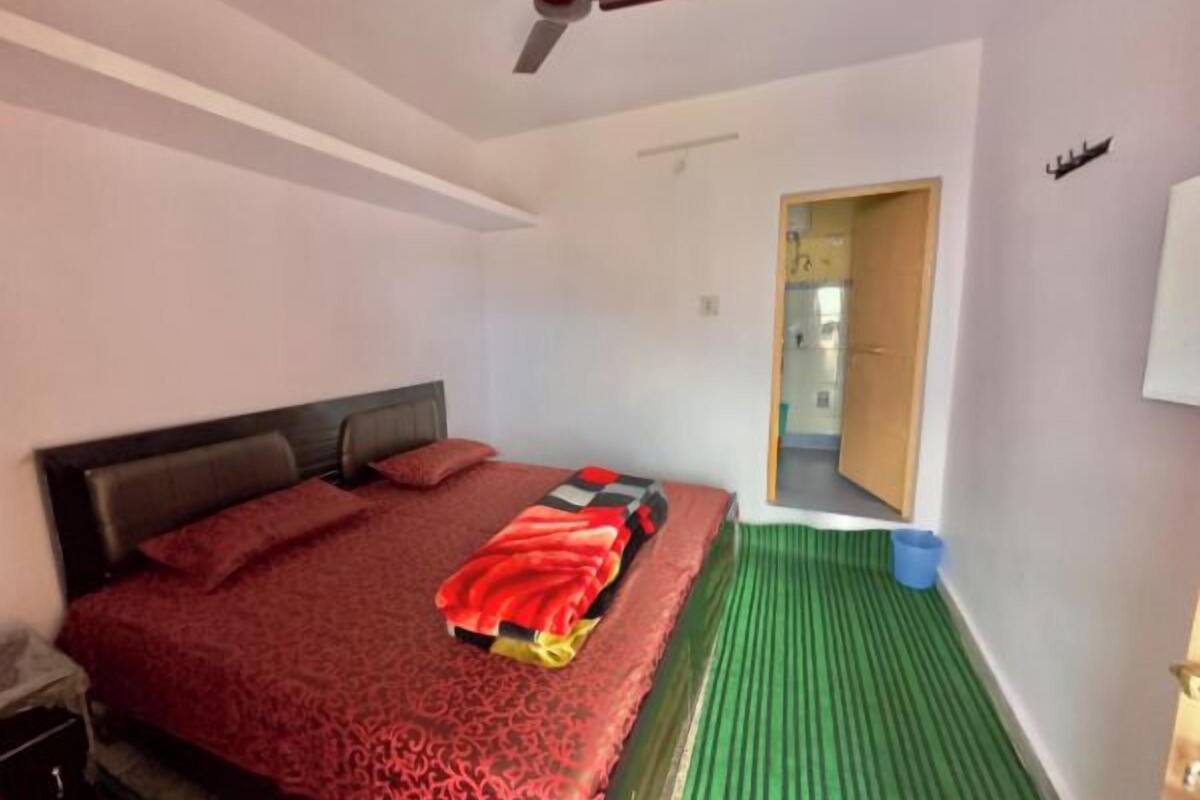 Standard Room, Balcony, City View | Free WiFi