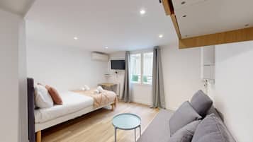 Internet, bed sheets