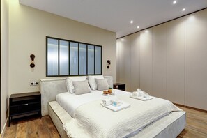 3 chambres, bureau, fer et planche à repasser, Wi-Fi