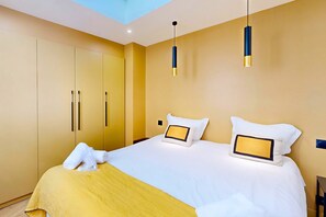 1 bedroom, internet, bed sheets