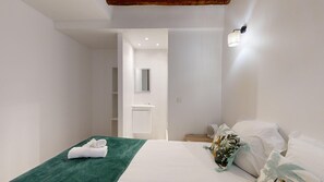 2 Schlafzimmer, Bügeleisen/Bügelbrett, Internetzugang, Bettwäsche