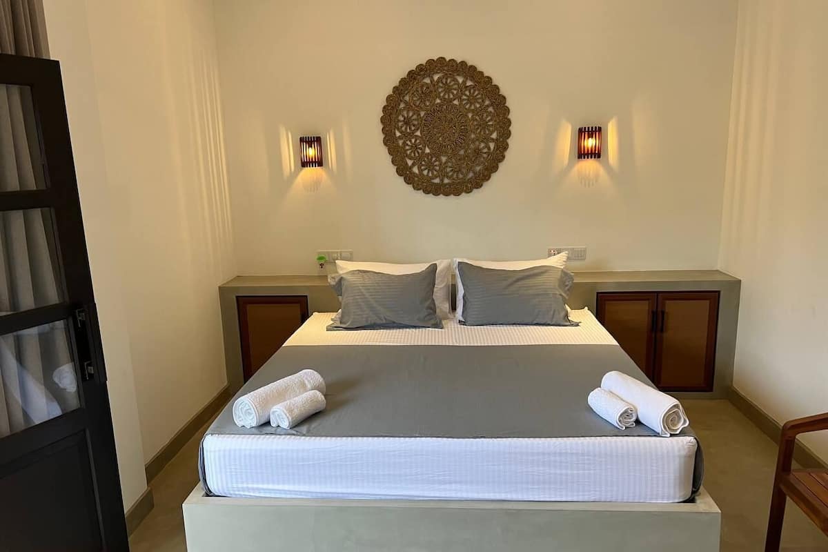 Quarto triplo | Roupas de cama premium, Wi-Fi de cortesia, roupa de cama