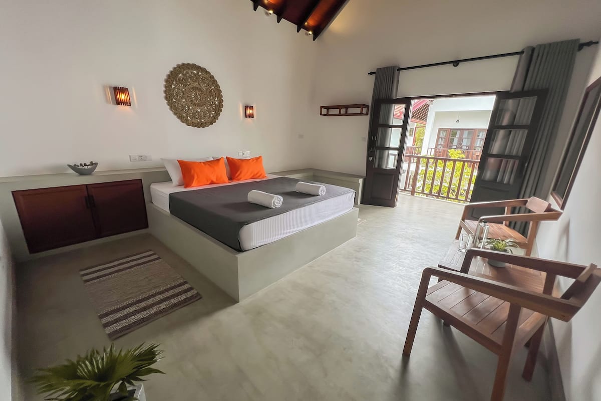 Doppia Deluxe, vista piscina | 1 camera, biancheria da letto di alta qualità, Wi-Fi gratuito, lenzuola