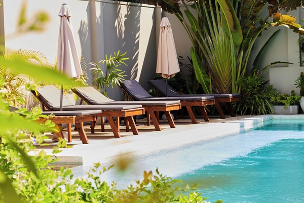 Kolam renang terbuka