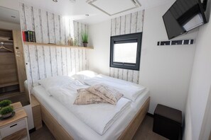 2 多间卧室、免费 WiFi