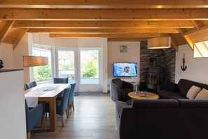 Interior - Vacation home Happy Krabbe. Family-friendly and surrounded by greenery. (Wurster Nordseeküste)
