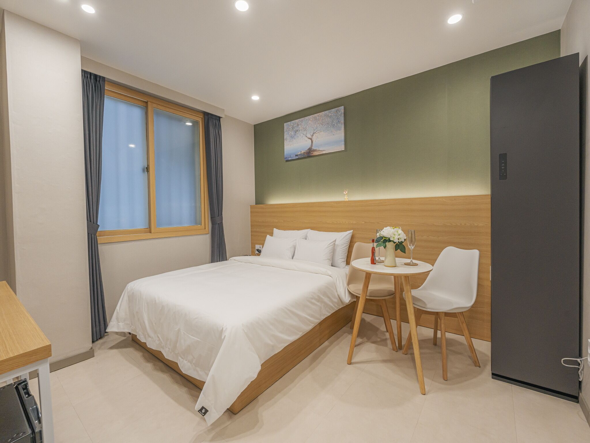 Deluxe Double Room | Desk, laptop workspace, free WiFi