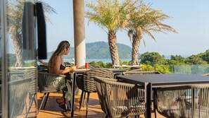 Outdoor pool - Elite Atoll Serviced Apartments (Rawai)
