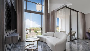 Luksus-loftsleilighet, fjellutsikt | Oppholdsområde