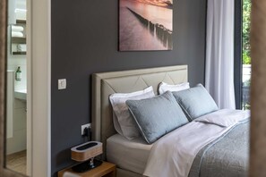 5 chambres, fer et planche à repasser, lit parapluie, Wi-Fi gratuit