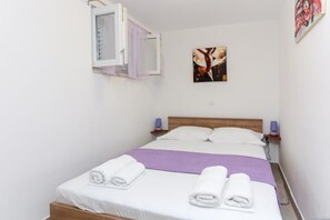 Bügeleisen/Bügelbrett, kostenloses WLAN