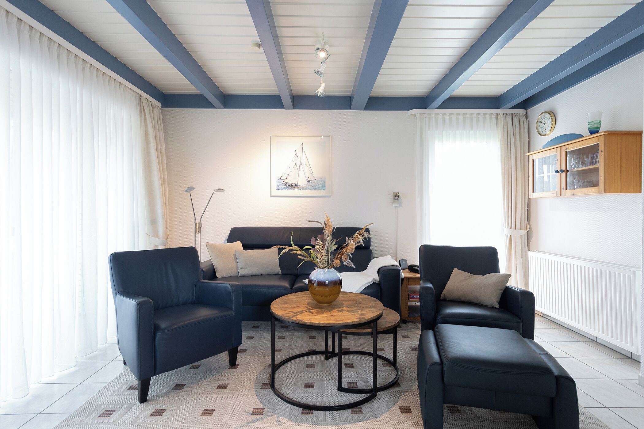 Fernseher, DVD-Player, Stereoanlage