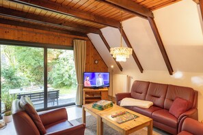 Télévision, chaîne hi-fi