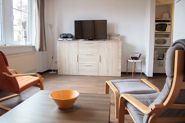 TV, DVD player, stereo