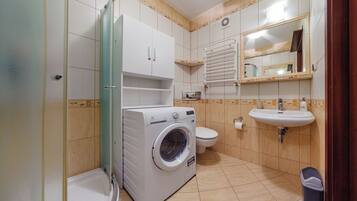 Apartament (B16) | Bathroom