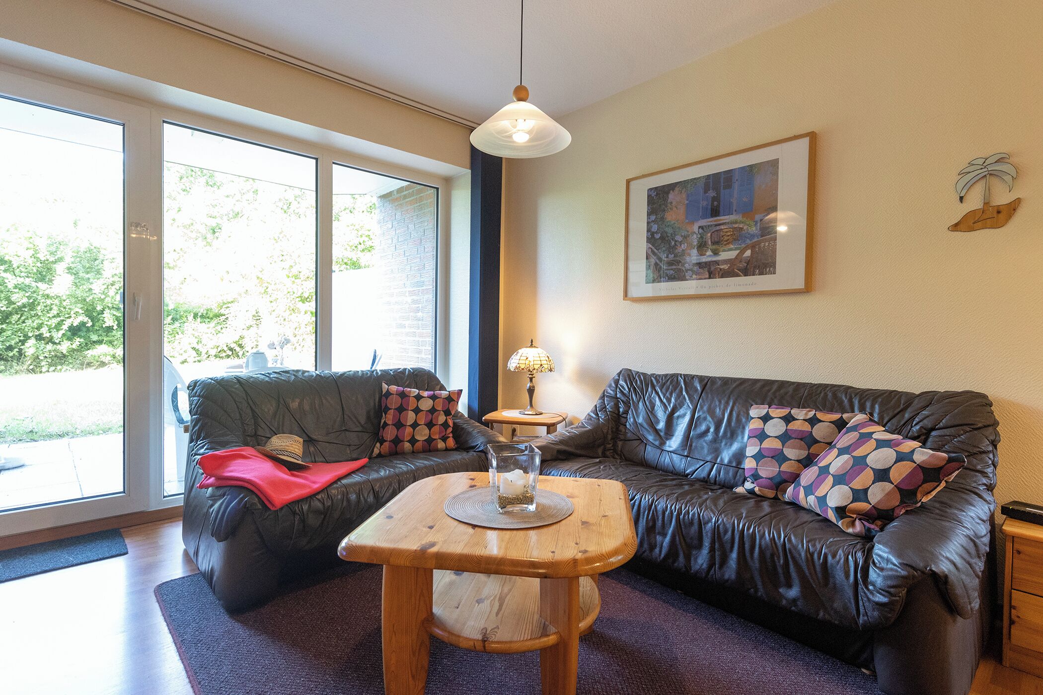 Fernseher, DVD-Player, Stereoanlage