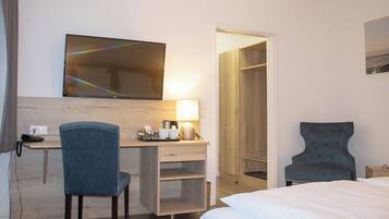 1 habitación, escritorio, wifi gratis y ropa de cama