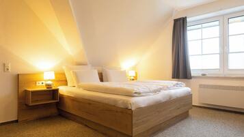 1 chambre, bureau, Wi-Fi gratuit, draps fournis