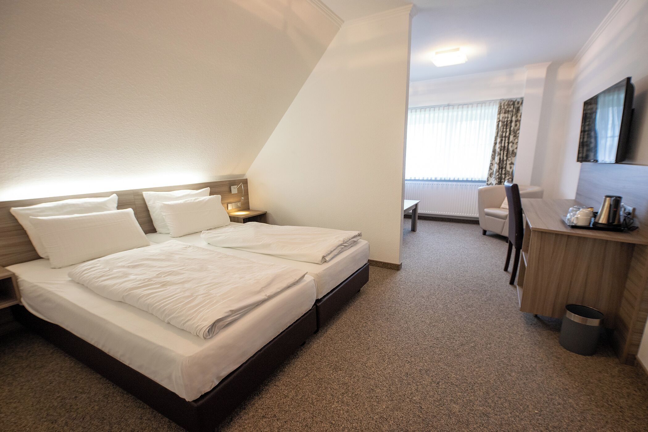 1 slaapkamer, een bureau, gratis wifi, beddengoed