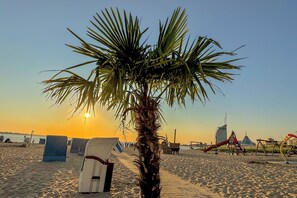 Beach - Vacation apartment Tidenhub. Premium location and with style. (Bremerhaven)