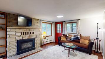 Télévision, cheminée