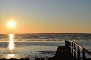 Beach nearby - Apartment Watt'n Appartement. With sauna and comfort. (Wurster Nordseeküste)