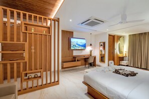 Family Studio Suite