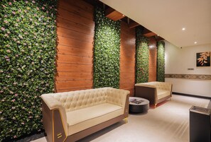 Hallway - Park Avenue Hotel (Bengaluru)