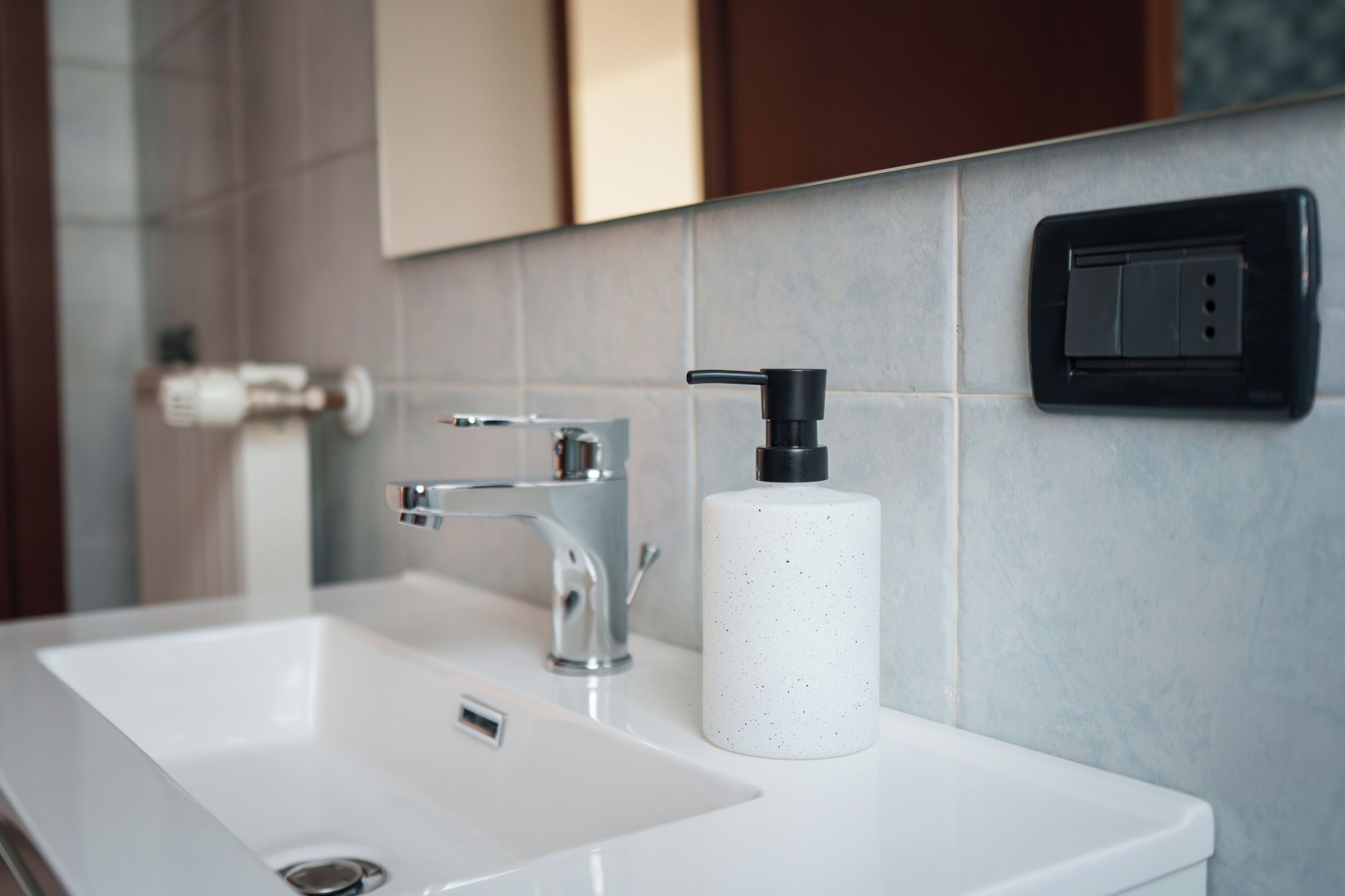 Dusche, Haartrockner, Bidet, Handtücher