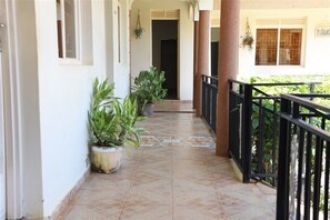 Exterior - Hotel Judith (Gulu)