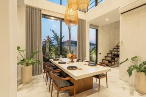 In-room dining - Aquamarine Villas III (Munggu)