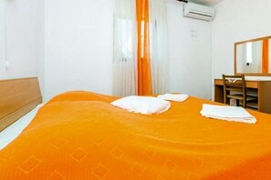 2 camere, ferro/asse da stiro, culla da viaggio, Wi-Fi gratuito