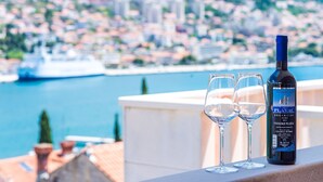 View from property - Guest House Avdic - Studio Apartment with Balcony and Sea View (Dubrovnik)