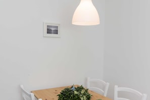 Dining - Apartments Villa Karmen - One-Bedroom Apartment with Terrace (Olive) (Dubrovnik)