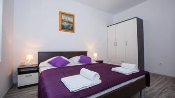 2 bedrooms, free WiFi