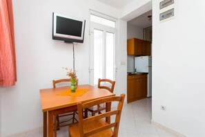 Dining - Guest House Old Town View- One Bedroom Apartment (2 Adults) (Dubrovnik)