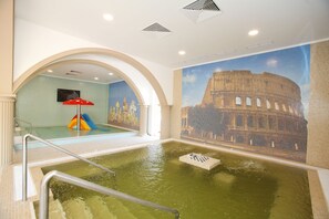 Sauna, steam room, Swedish massages, massages