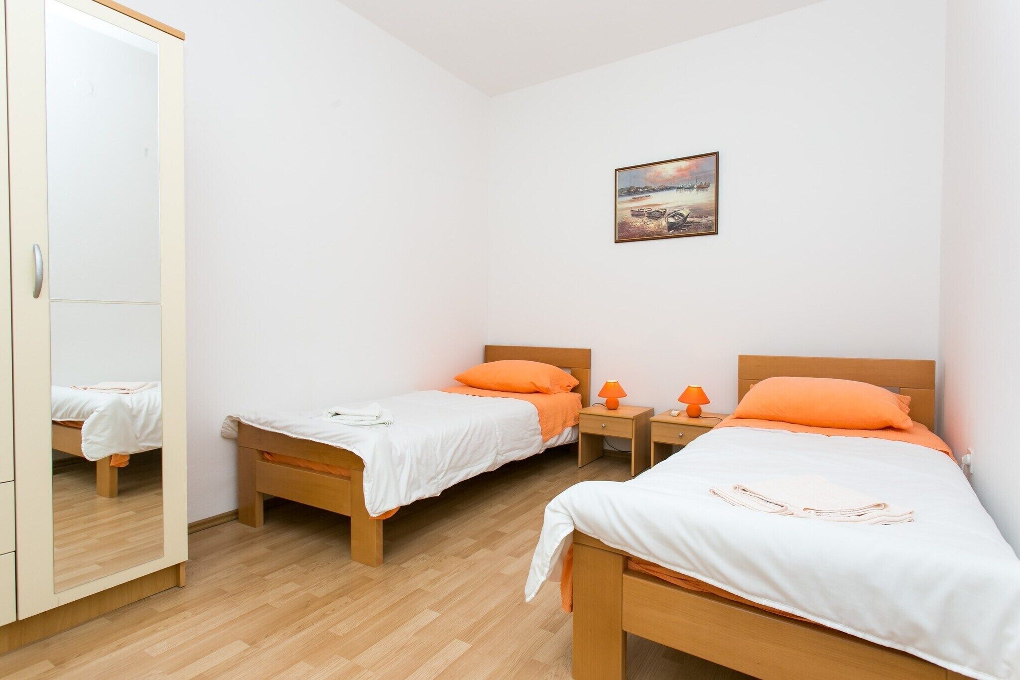 1 Schlafzimmer, Bügeleisen/Bügelbrett, Reisekinderbett, kostenloses WLAN