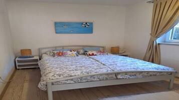 2 bedrooms, free WiFi