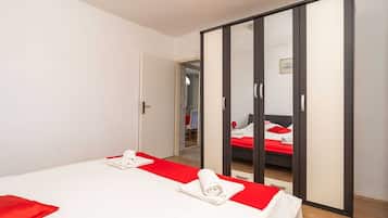 3 quartos, ferros/tábuas de passar roupa, Wi-Fi de cortesia