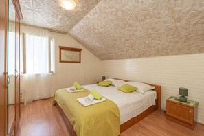 Bügeleisen/Bügelbrett, kostenloses WLAN