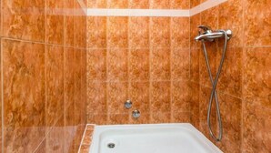 تجهيزات دش، مجففات شعر