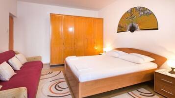 1 habitación y acceso a internet