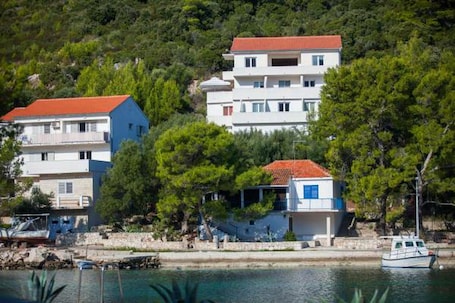 Exterior. Apartments Bruna Lastovo-Standard One Bedroom Apartment with Balcony and Sea View-Crveni