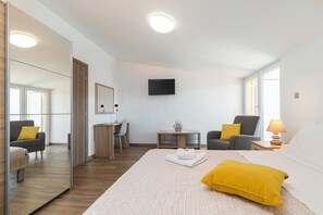 1 chambre, fer et planche Ă repasser, accĂšs Internet