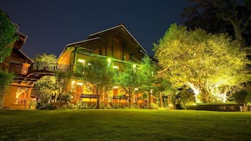 Front of property – evening/night