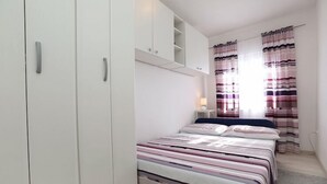 Unclassified image, 3 of 16, button - Apartment Meri - Two Bedroom Apartment with Balcony (Trogir)