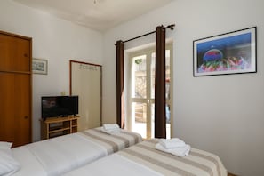 1 chambre, lit de bébé portatif, accès au Wi-Fi (inclus)