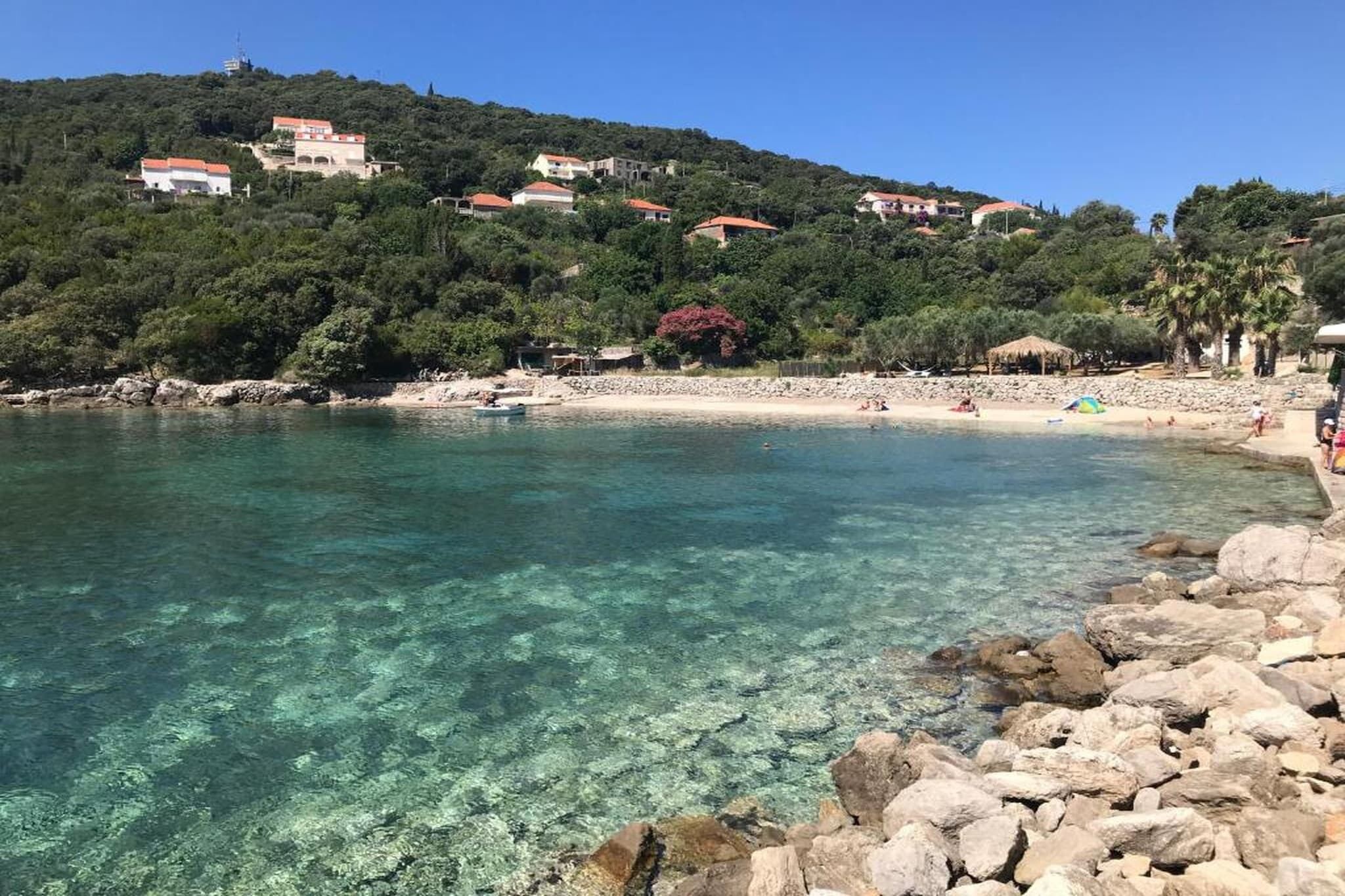 Una playa cerca