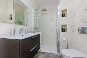 Haartrockner, Handtücher